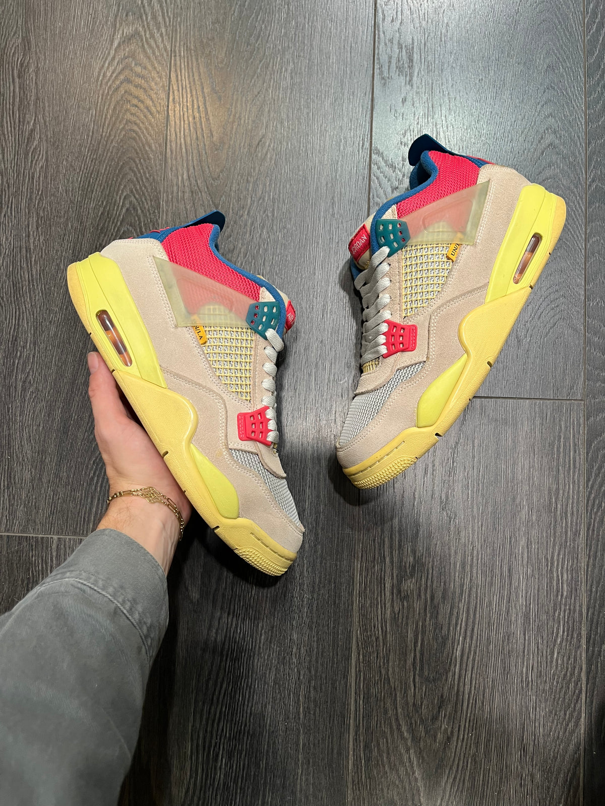 Air Jordan 4 Union Guava Ice
