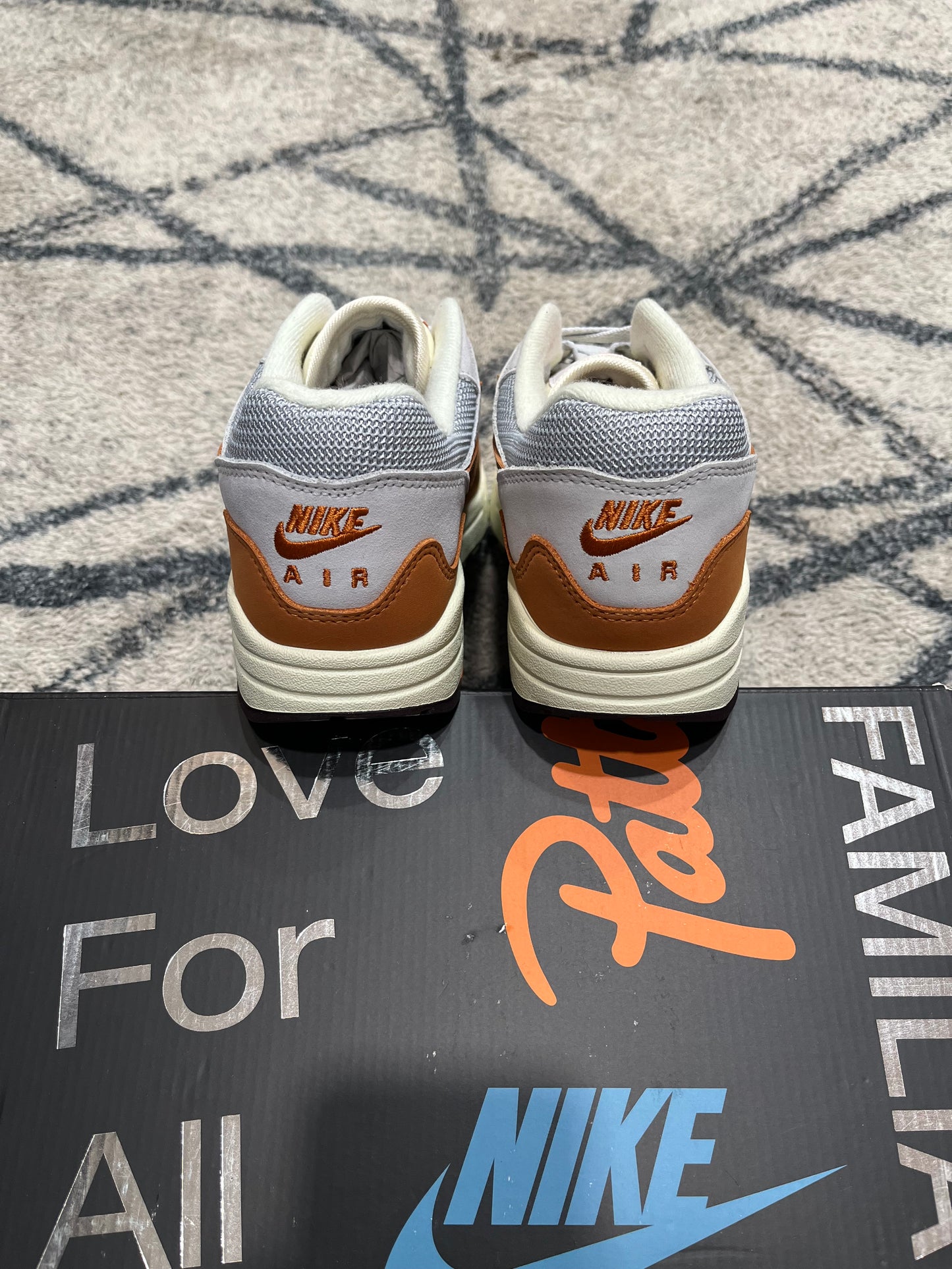 Nike Air Max 1 Patta Waves Monarch