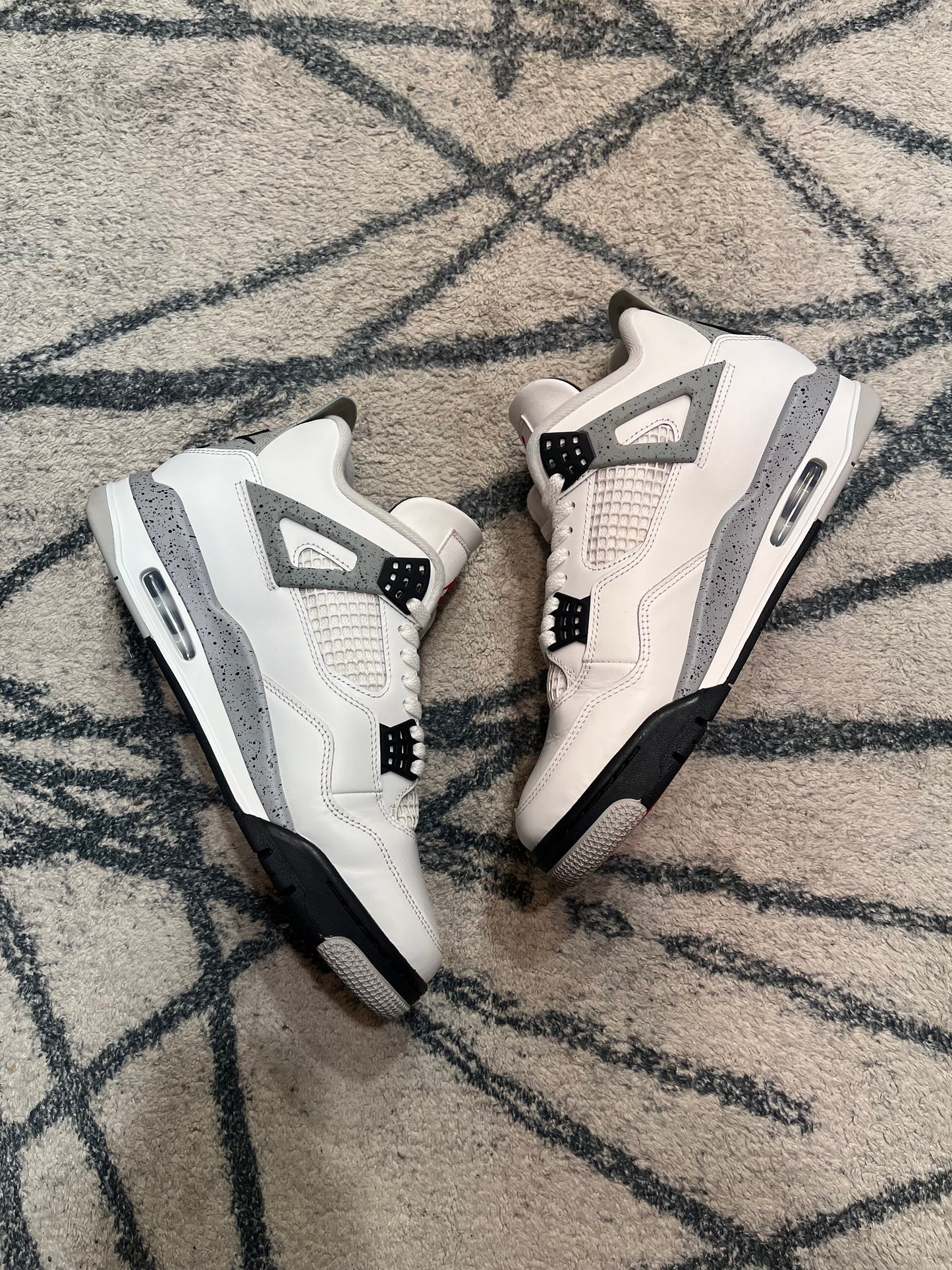 Air Jordan 4 White Cement
