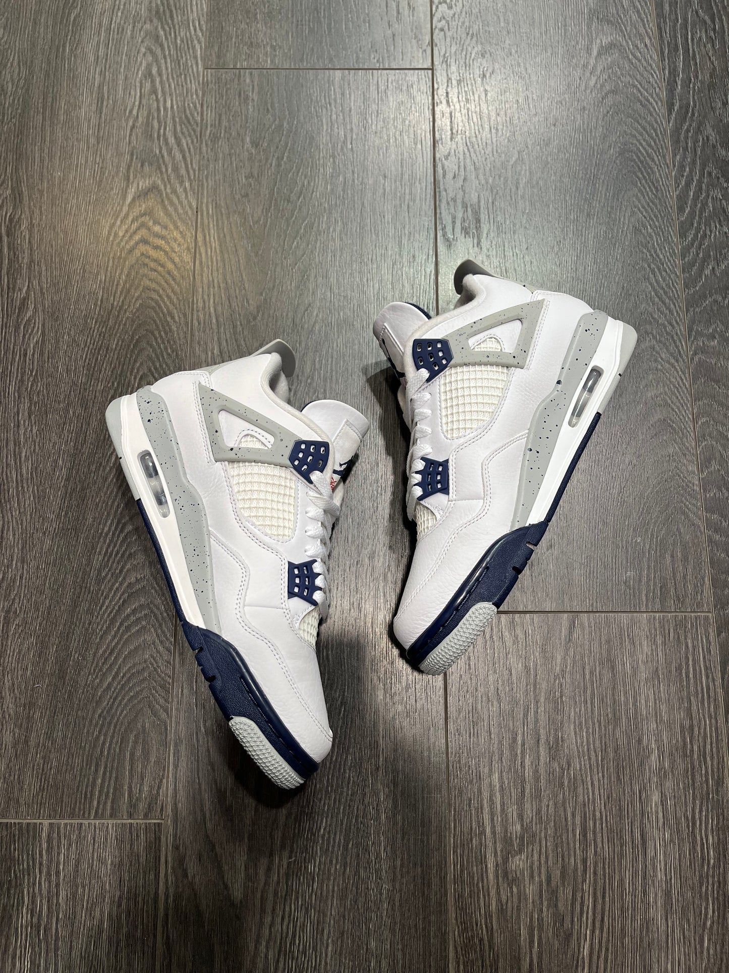 Air Jordan 4 Midnight Navy