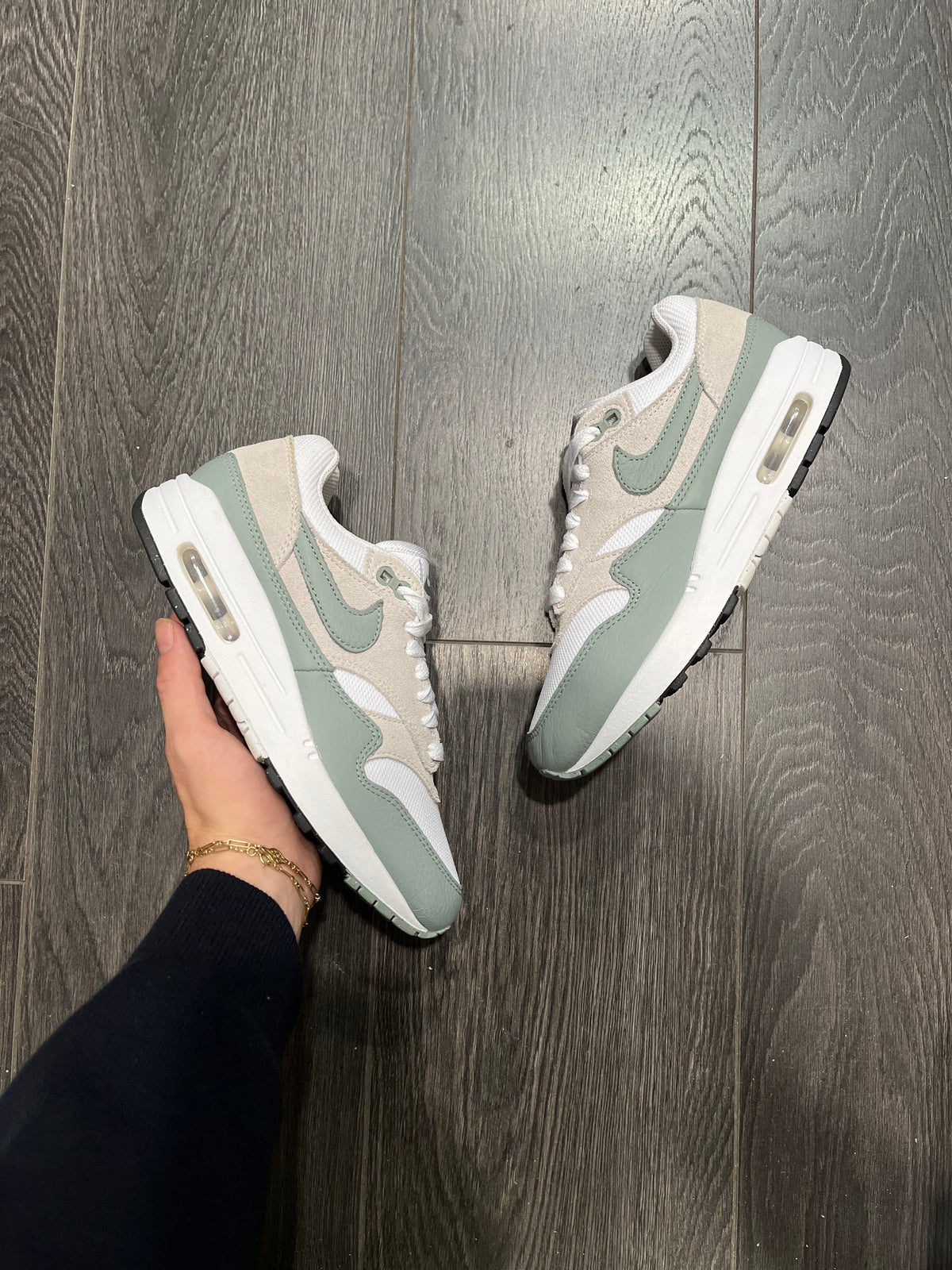 Nike Air Max 1 Mica Green