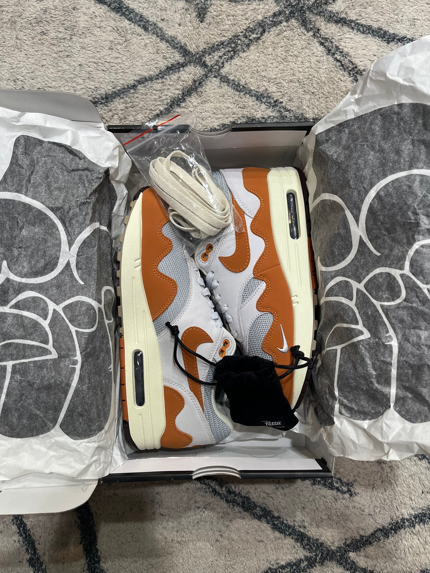 Nike Air Max 1 Patta Waves Monarch