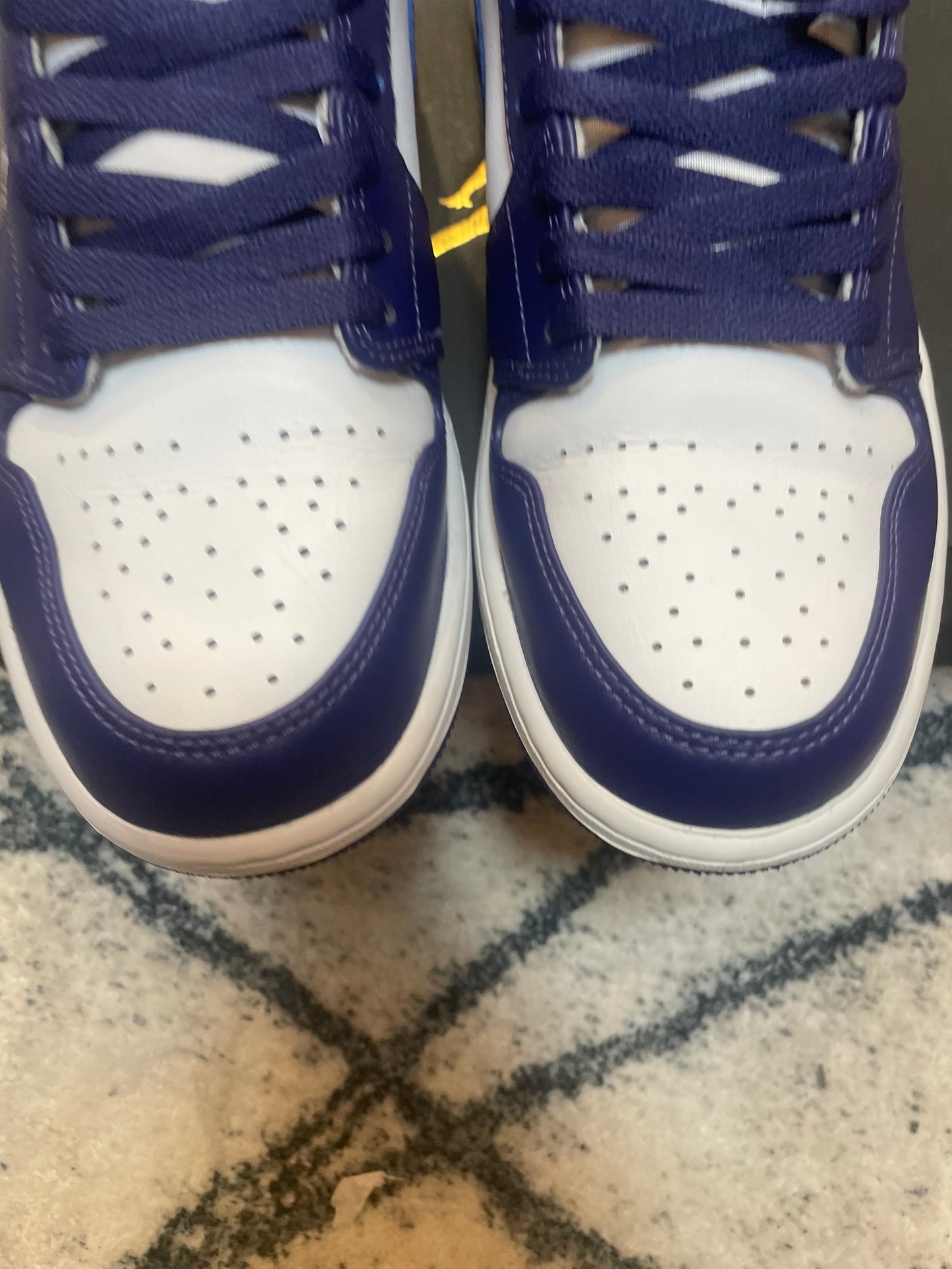 Air Jordan 1 Mid Sky Purple