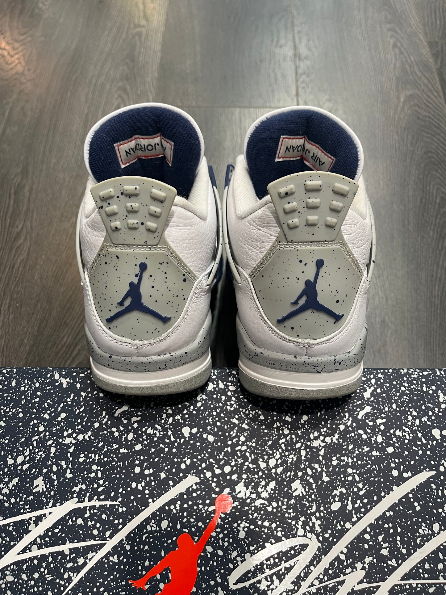 Air Jordan 4 Midnight Navy