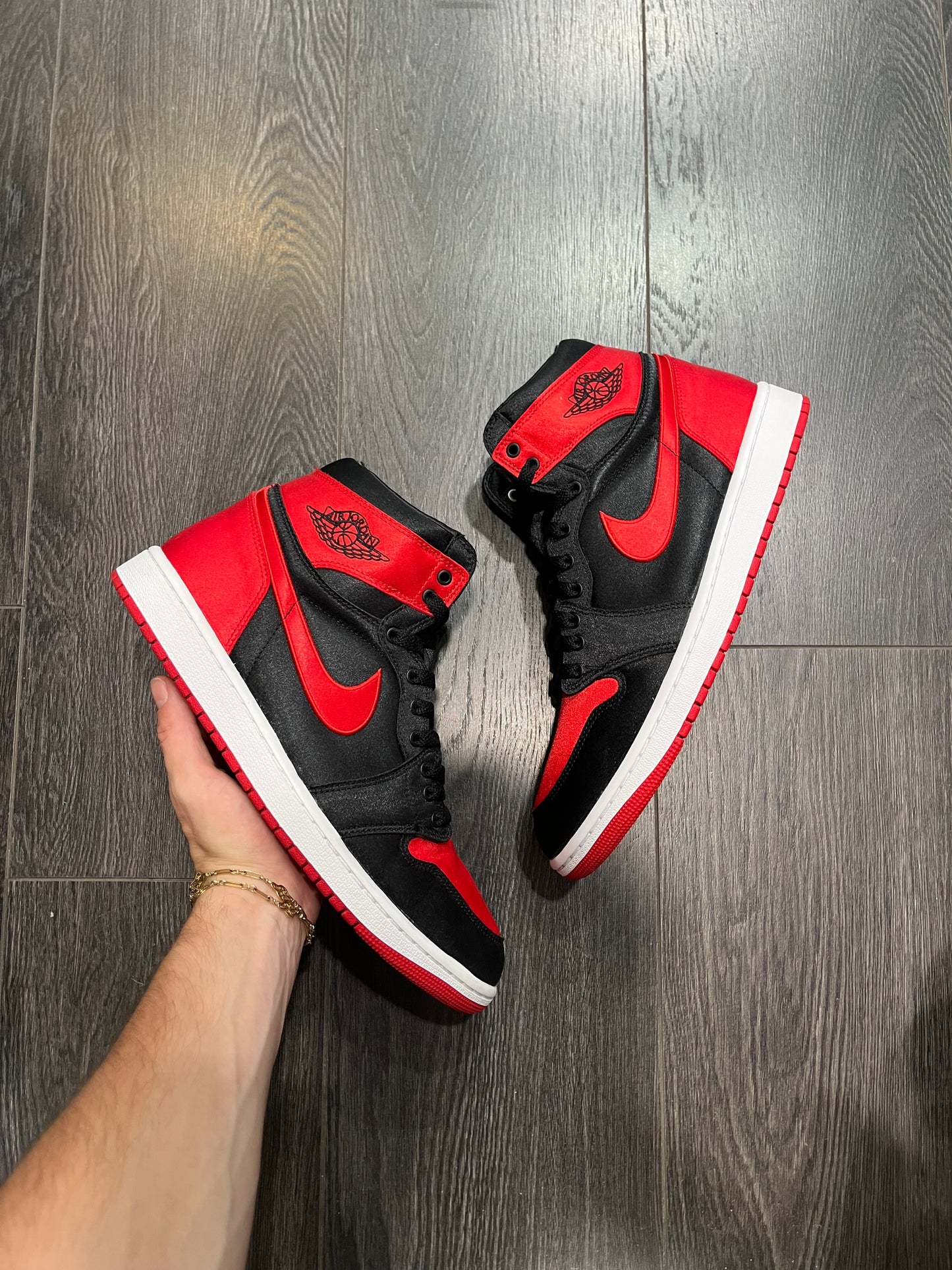 Air Jordan 1 High Retro OG Satin Bred