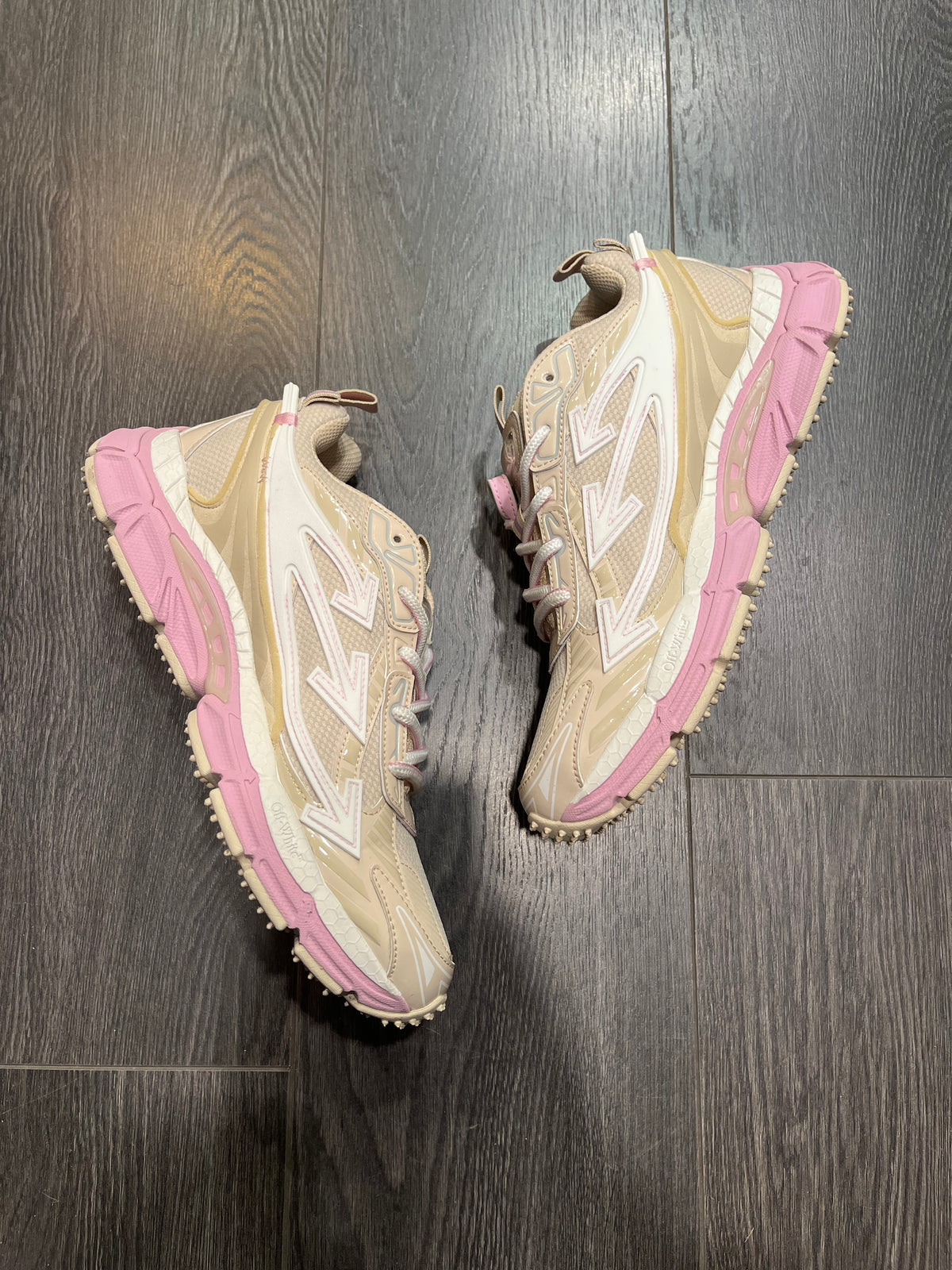 Off White Be Right Back Beige Lilac