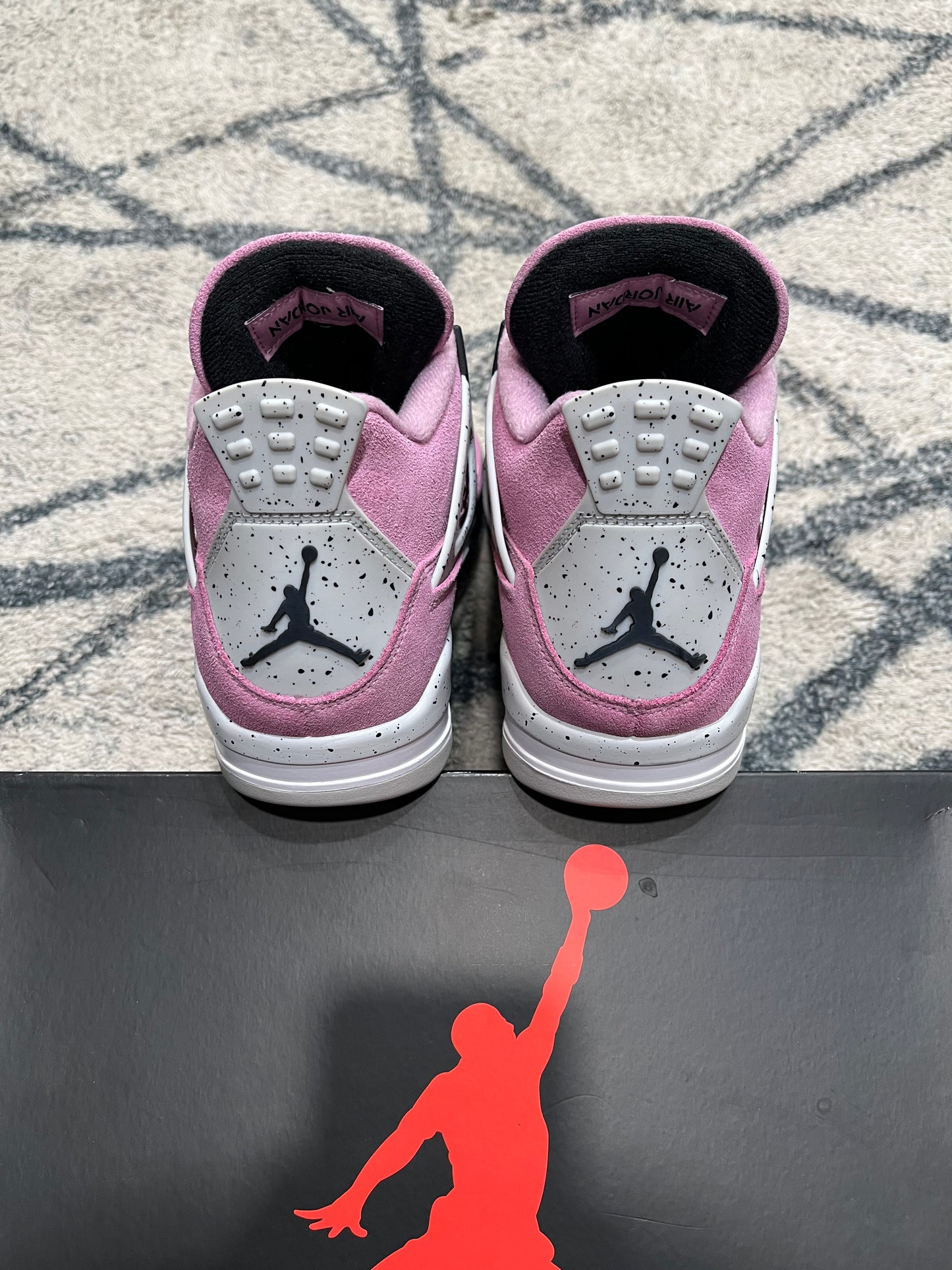 Air Jordan 4 Retro Orchid