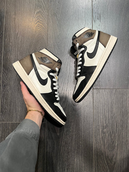Air Jordan 1 High Mocha