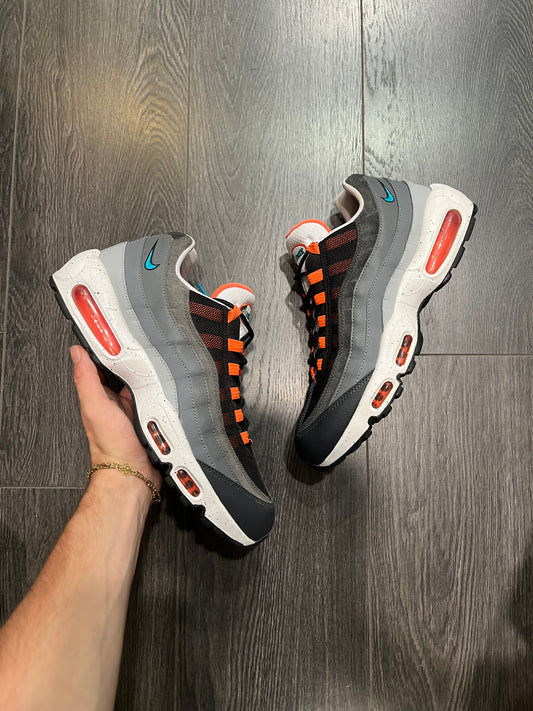 Nike Air Max 95 Turf Orange