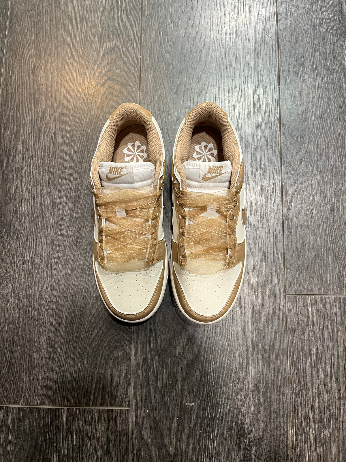Nike Dunk Low Parachute Beige