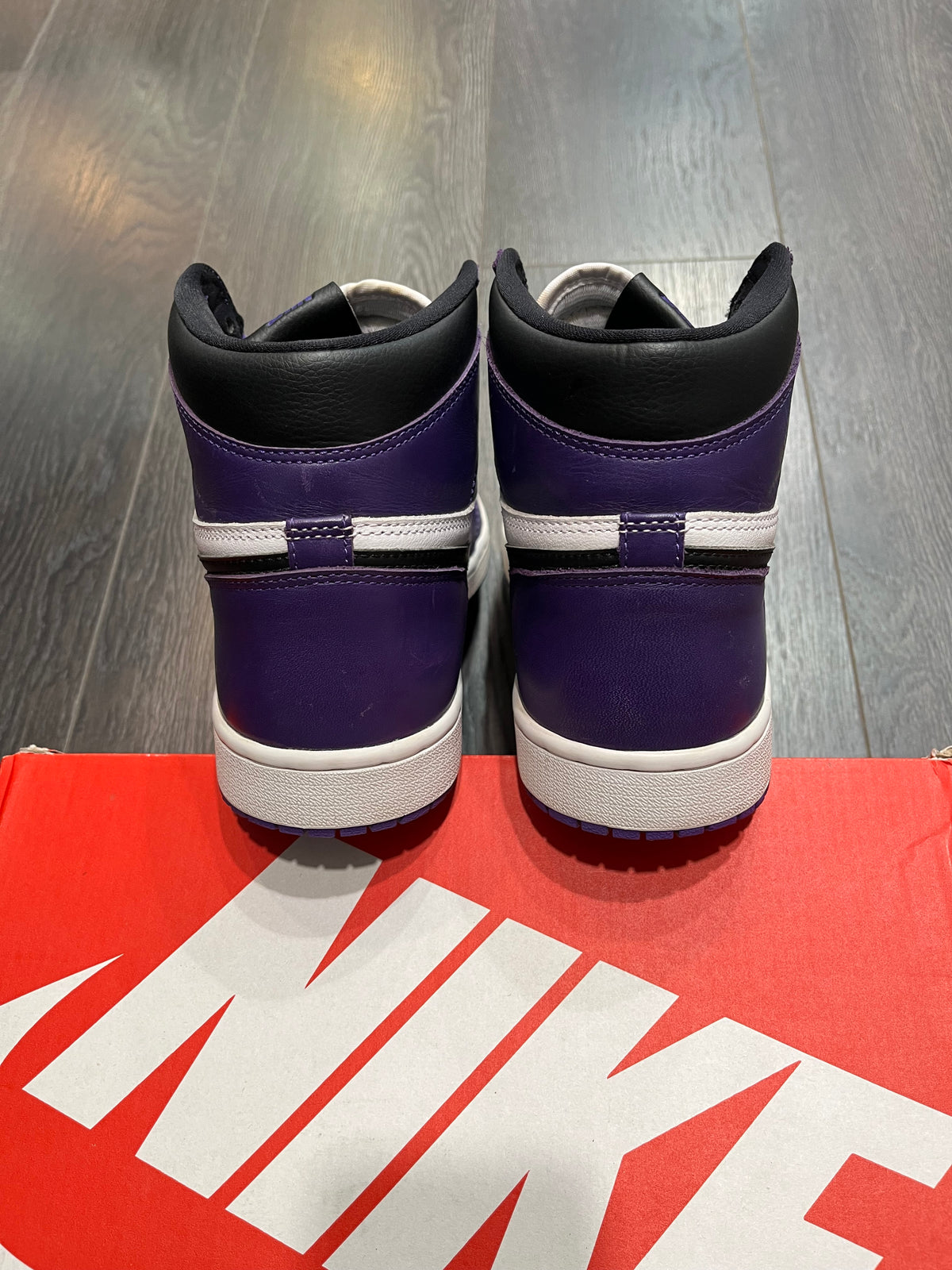Air Jordan 1 High Court Purple
