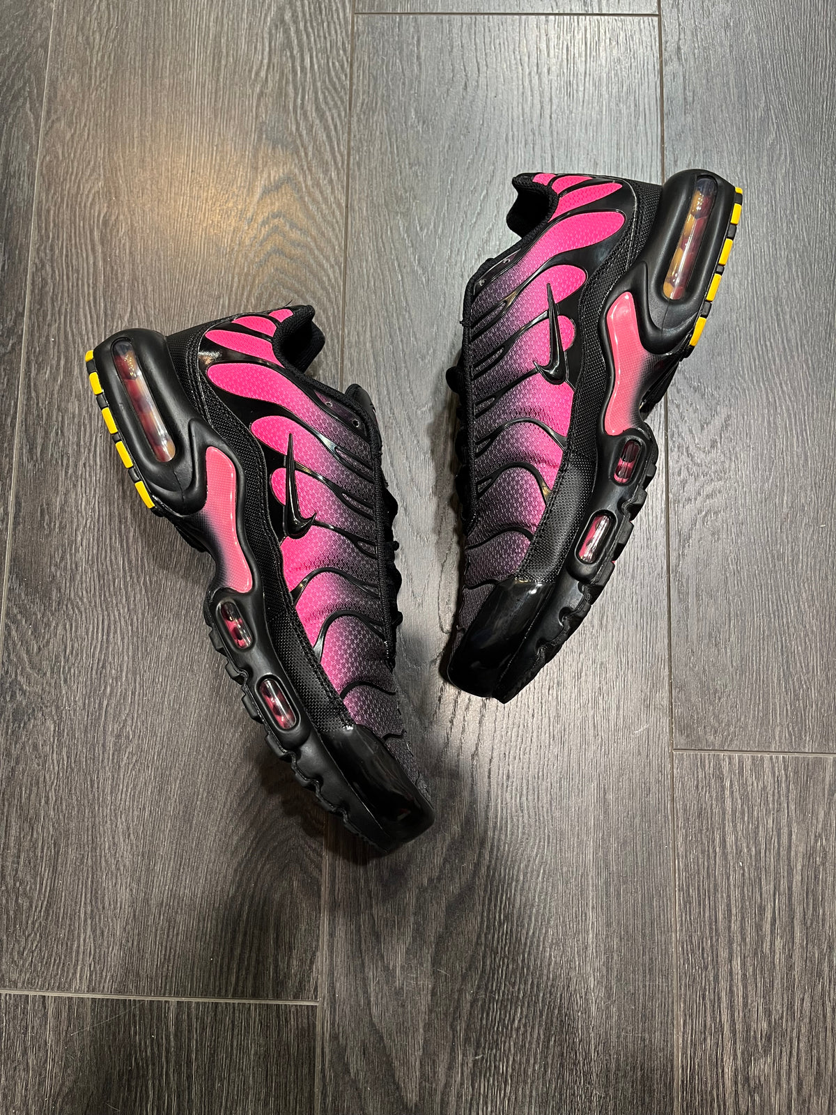 Nike Air Max Plus Hyper Pink