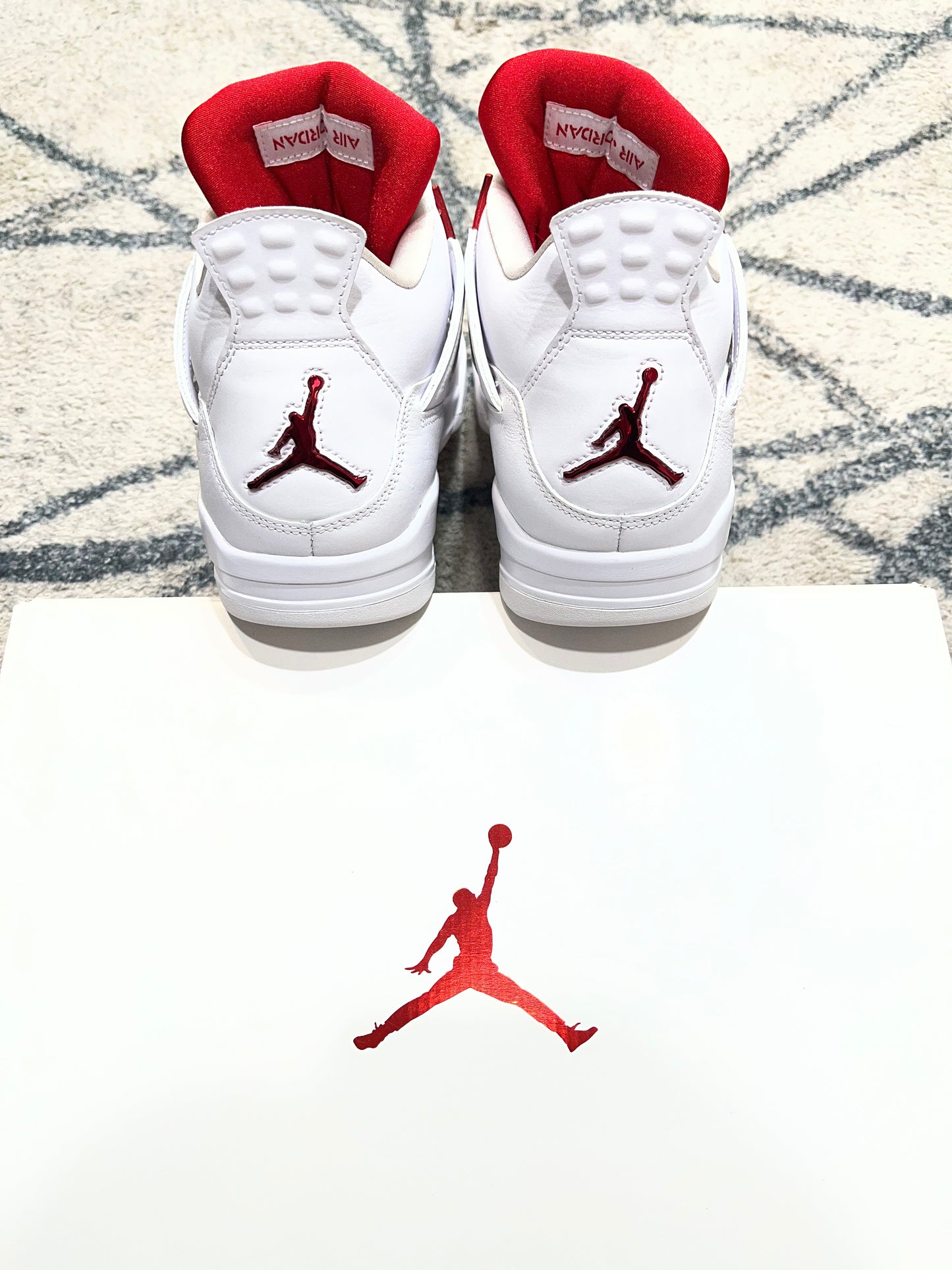 Air Jordan 4 Metallic Red