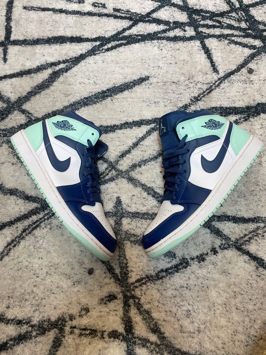 Air Jordan 1 Blue Mint