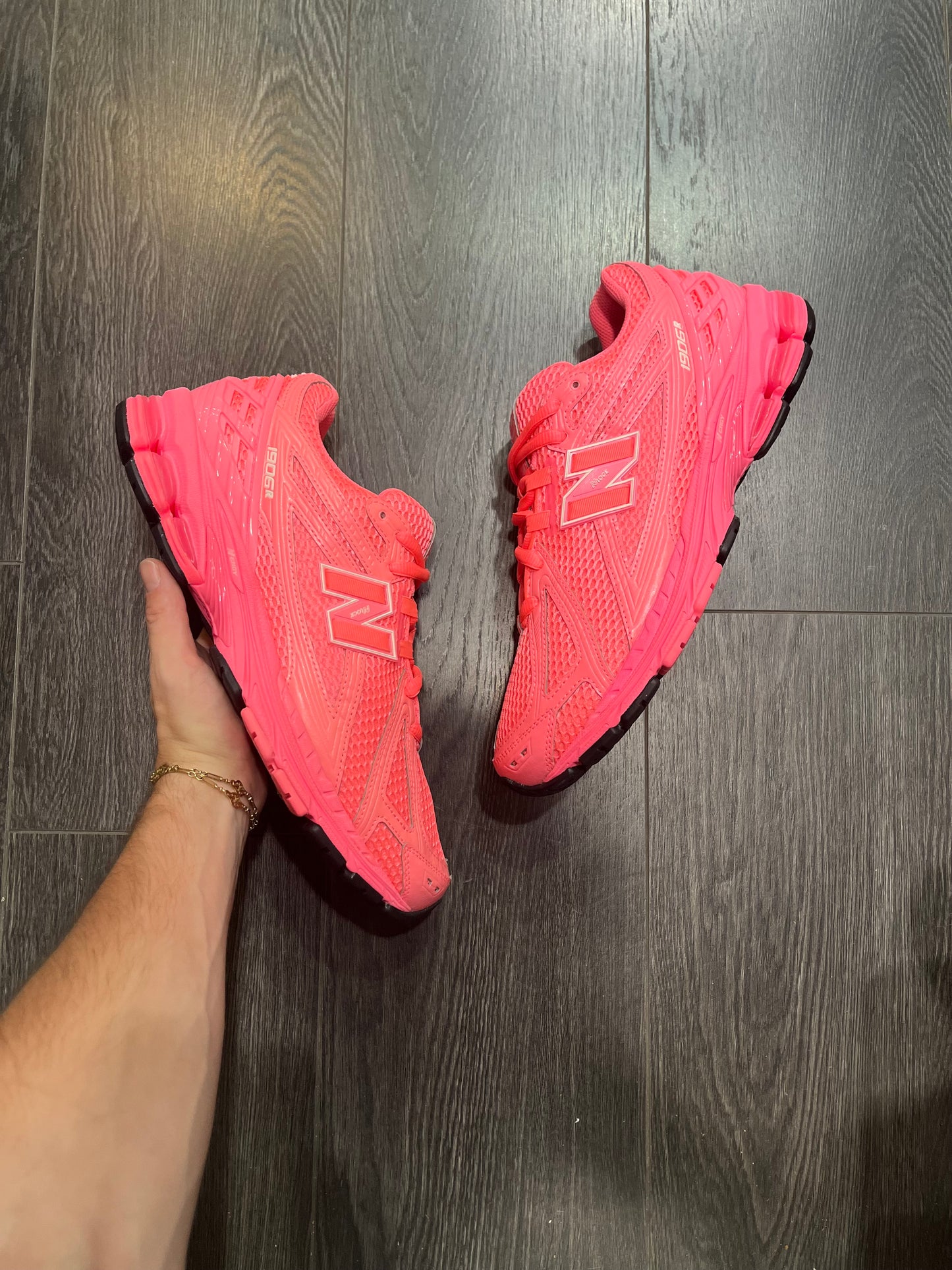 New Balance 1906R Asos Pink