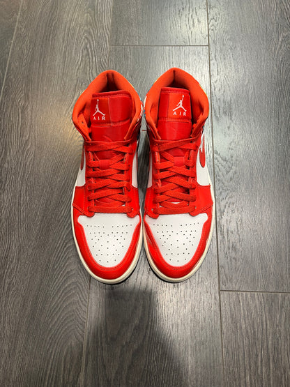 Air Jordan 1 Mid Barcelona