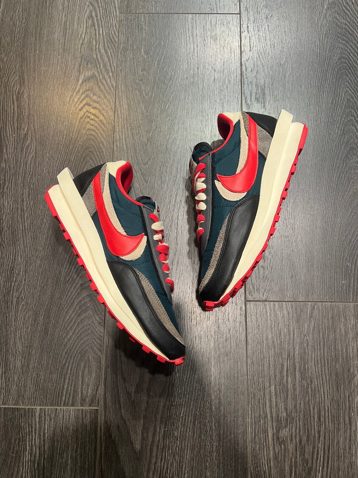 Nike Sacai LD Waffle Team Red