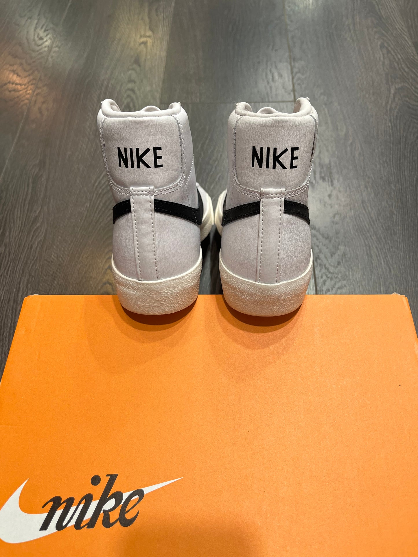 Nike Blazer Mid Vintage White