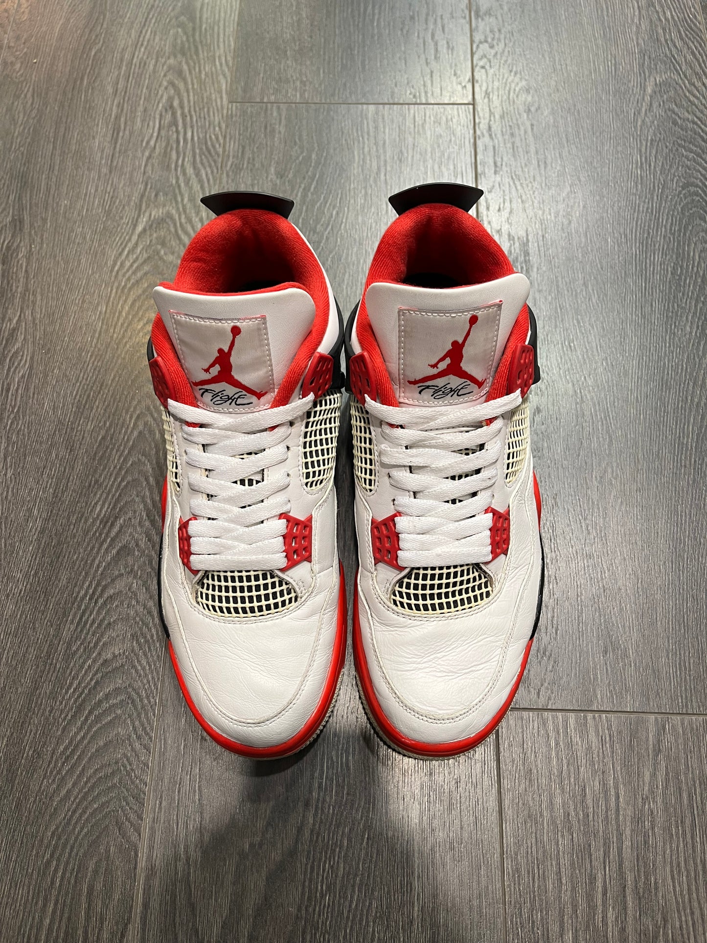Air Jordan 4 Fire Red