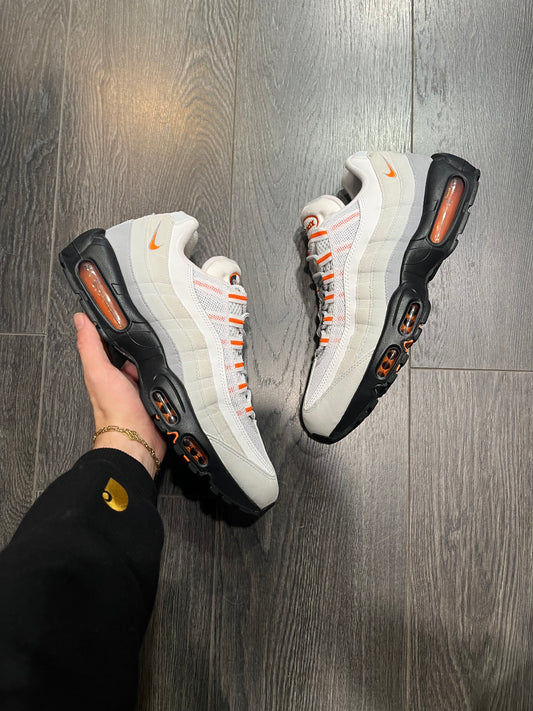 Nike Air Max 95 Wolf Grey Safety Orange
