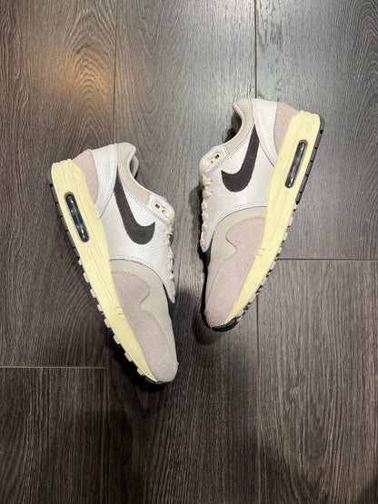 Nike Air Max 1 Light Bone Iron Grey