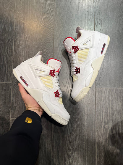 Air Jordan 4 Metallic Red