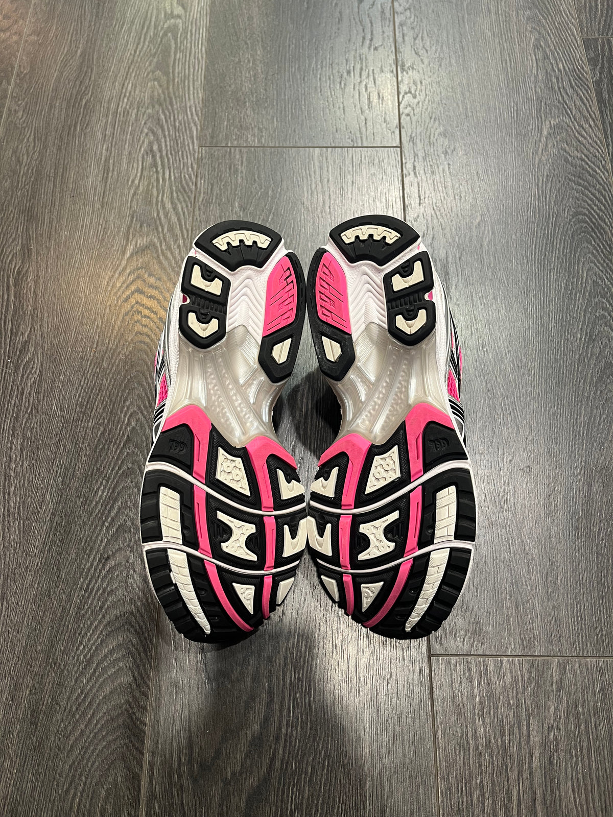 Asics Gel Kayano Pink Glo