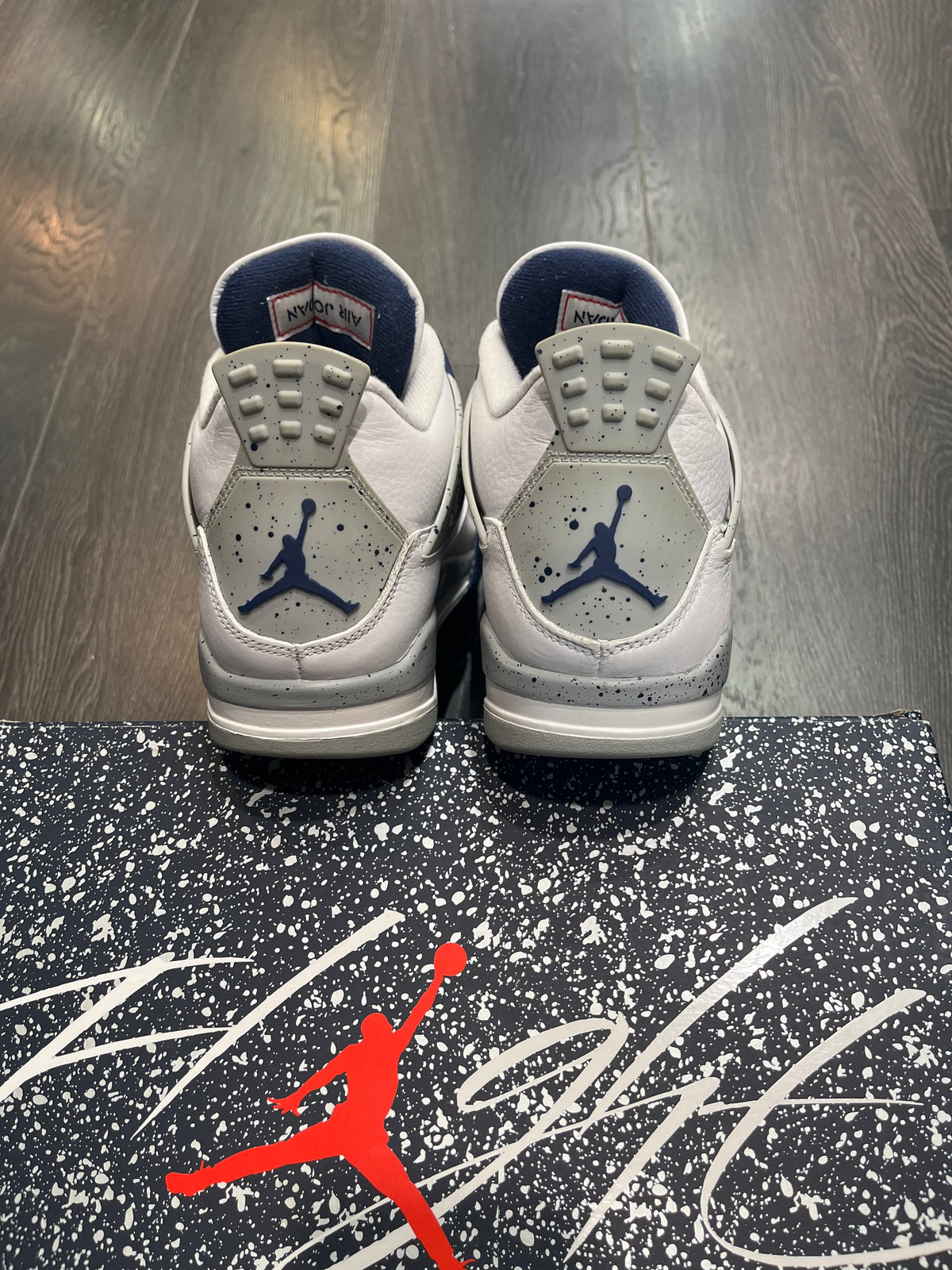 Air Jordan 4 Midnight Navy