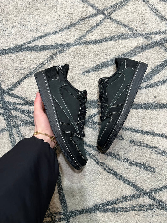 Air Jordan 1 Travis Scott Phantom