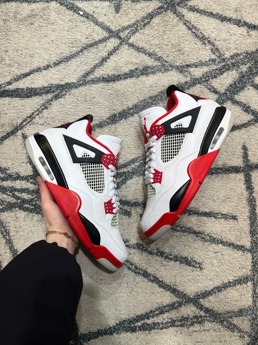 Air Jordan 4 Fire Red