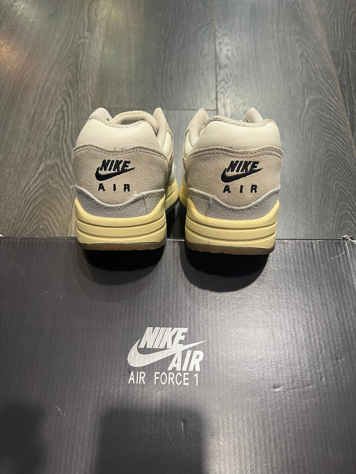Nike Air Max 1 Crepe Light Bone