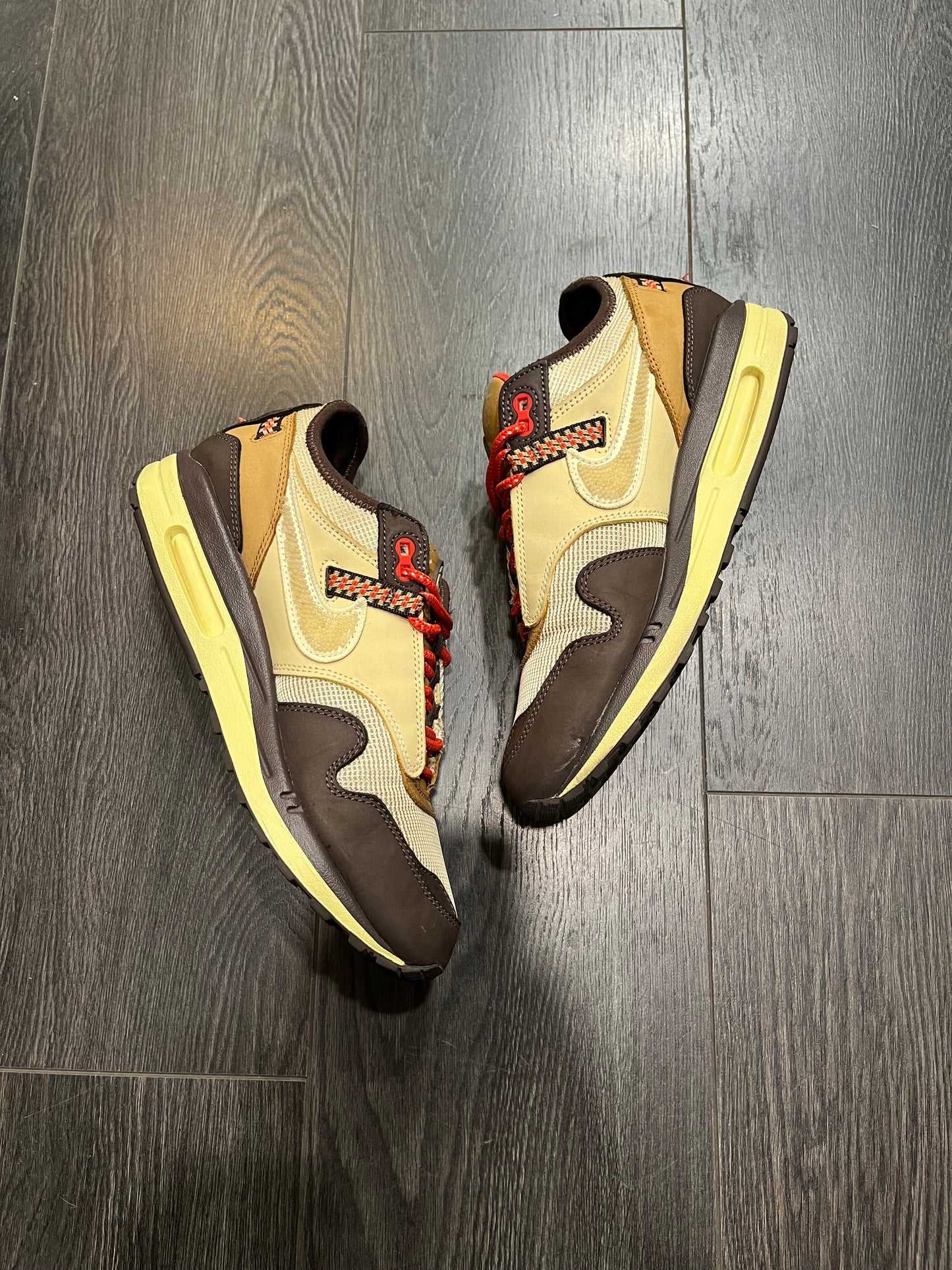 Nike Air Max 1 Travis Scott Baroque Brown