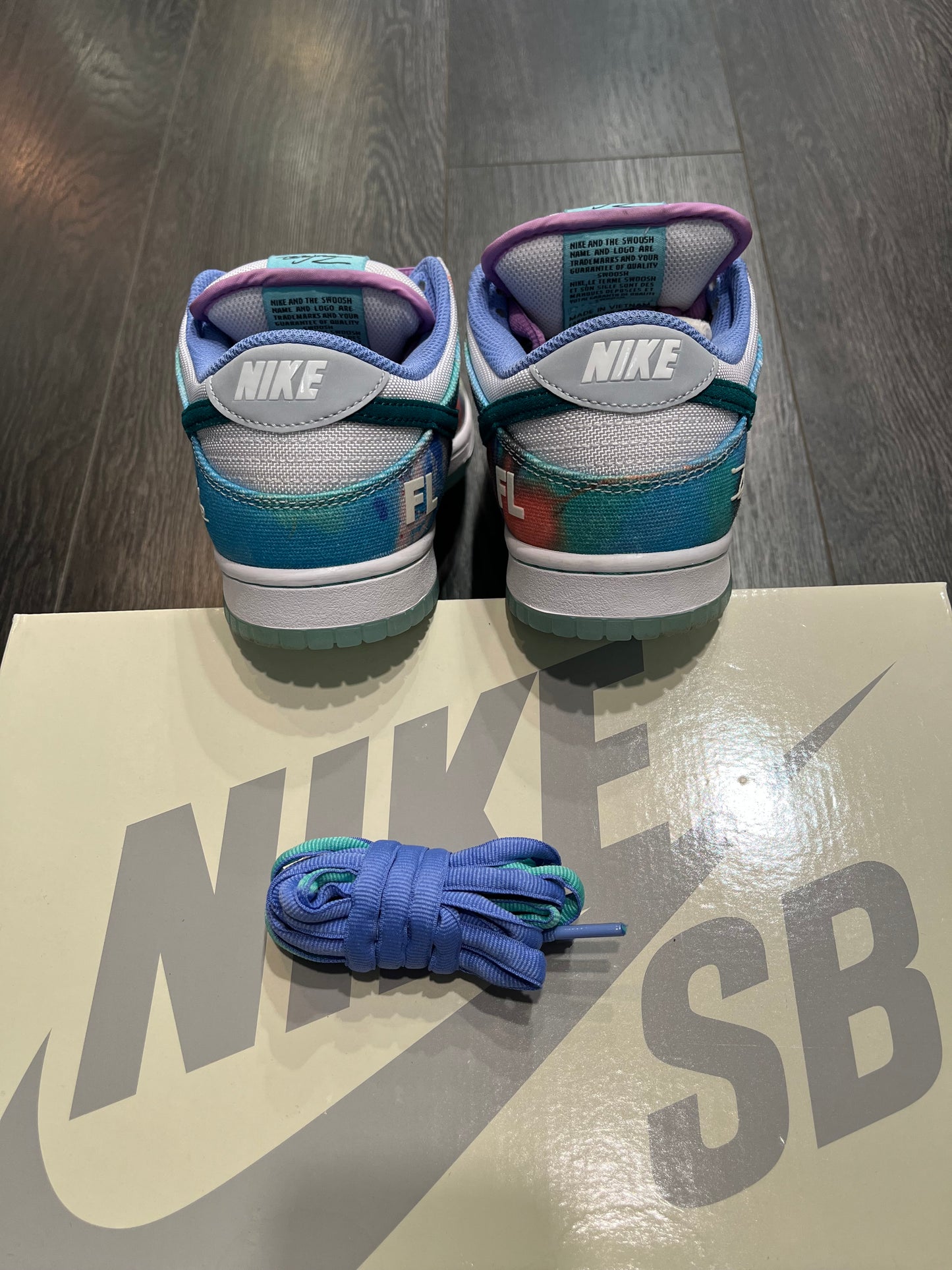 Nike Dunk SB Futura