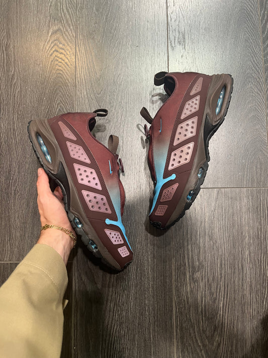 Nike Air Max SNDR Burgundy