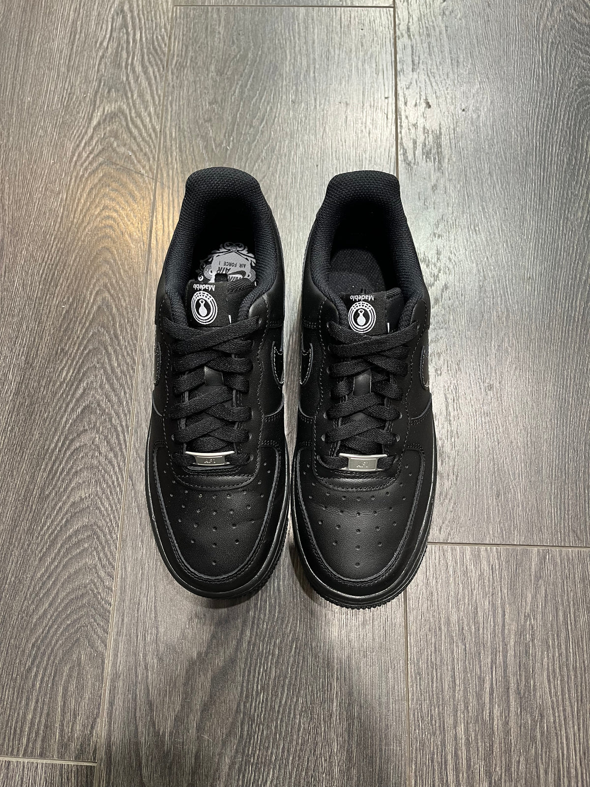 Nike Air Force 1 Black Madeblo