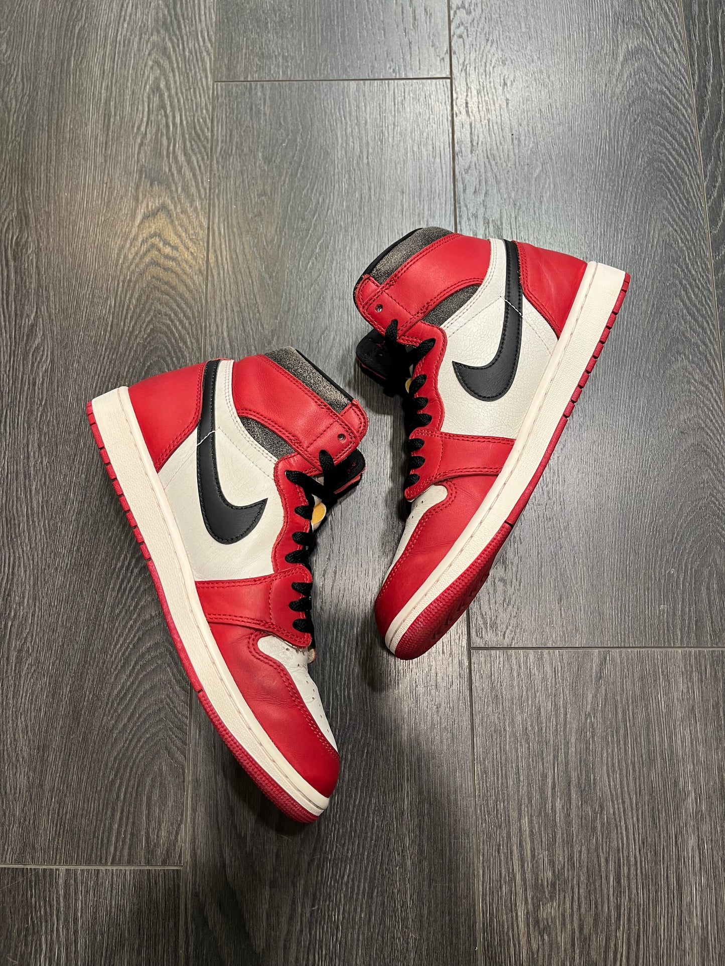 Air Jordan 1 Lost and Found