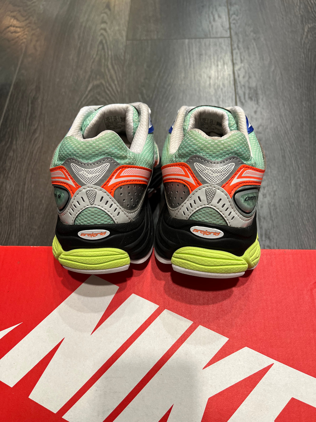 Saucony Progrid Omni 9 Mint