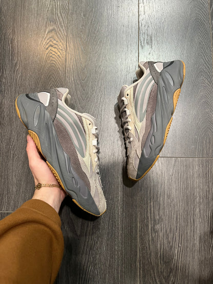 Yeezy 700 V2 Tephra