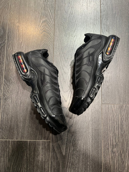 Nike Air Max Plus Cuir Triple Black