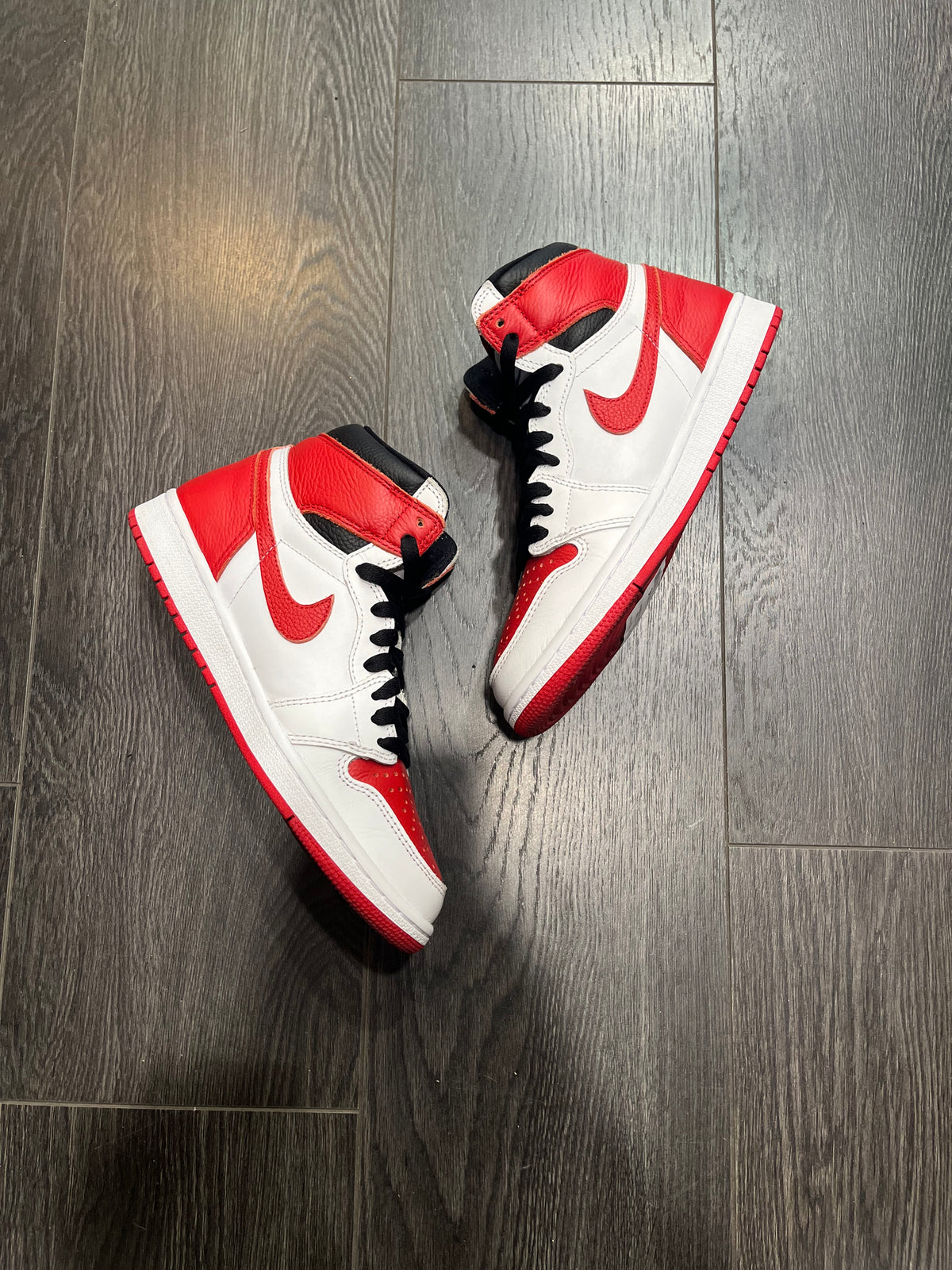 Air Jordan 1 High Heritage