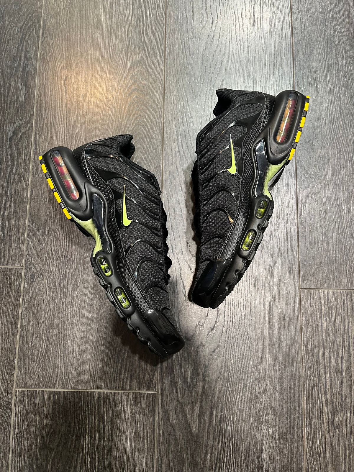 Nike Air Max Plus Black Volt Ice