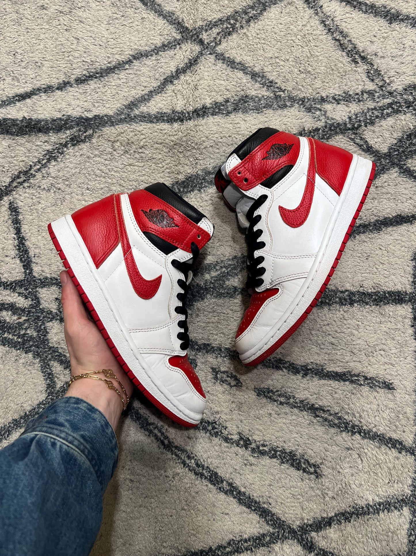 Air Jordan 1 High Heritage