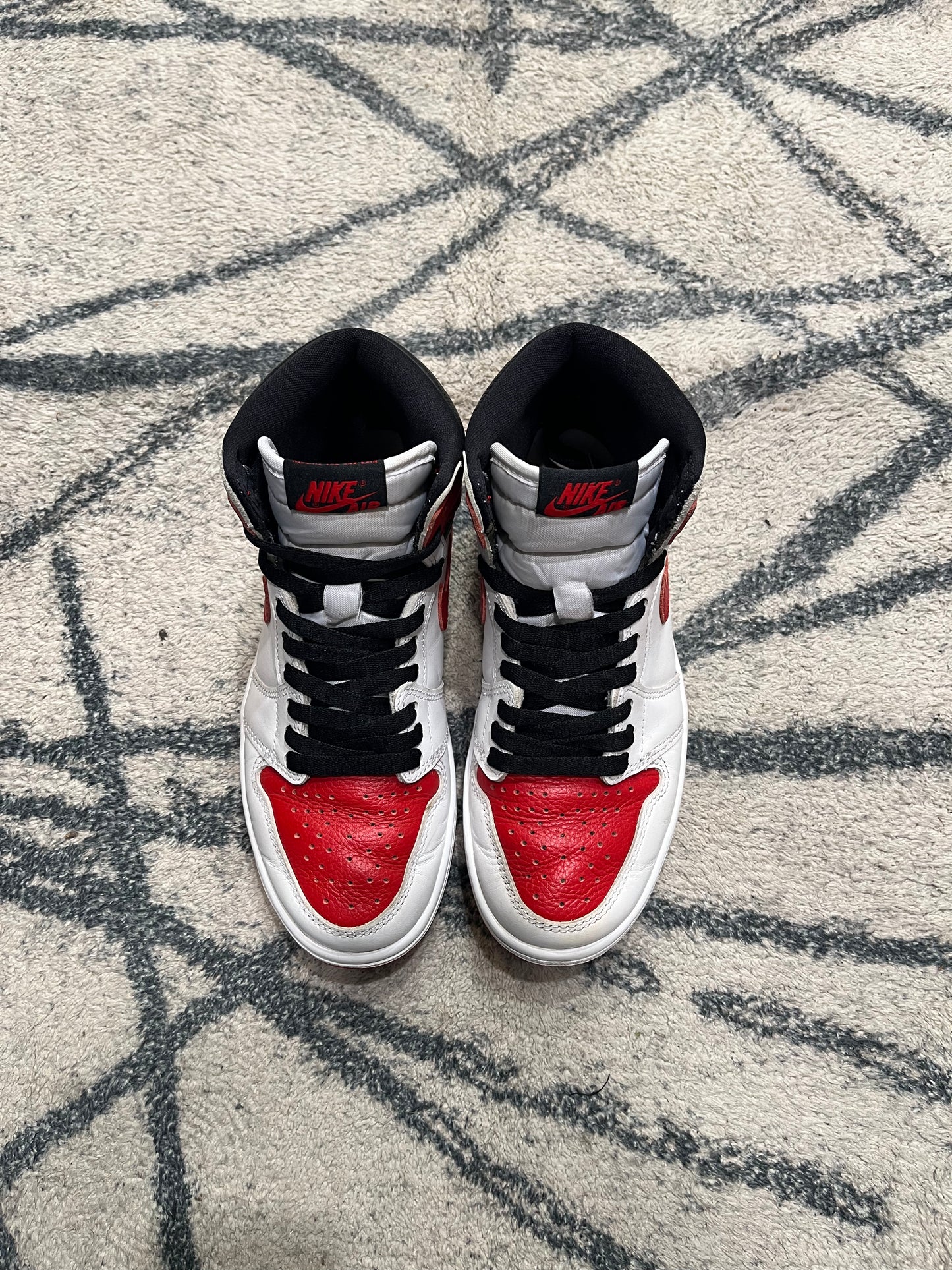Air Jordan 1 High Heritage