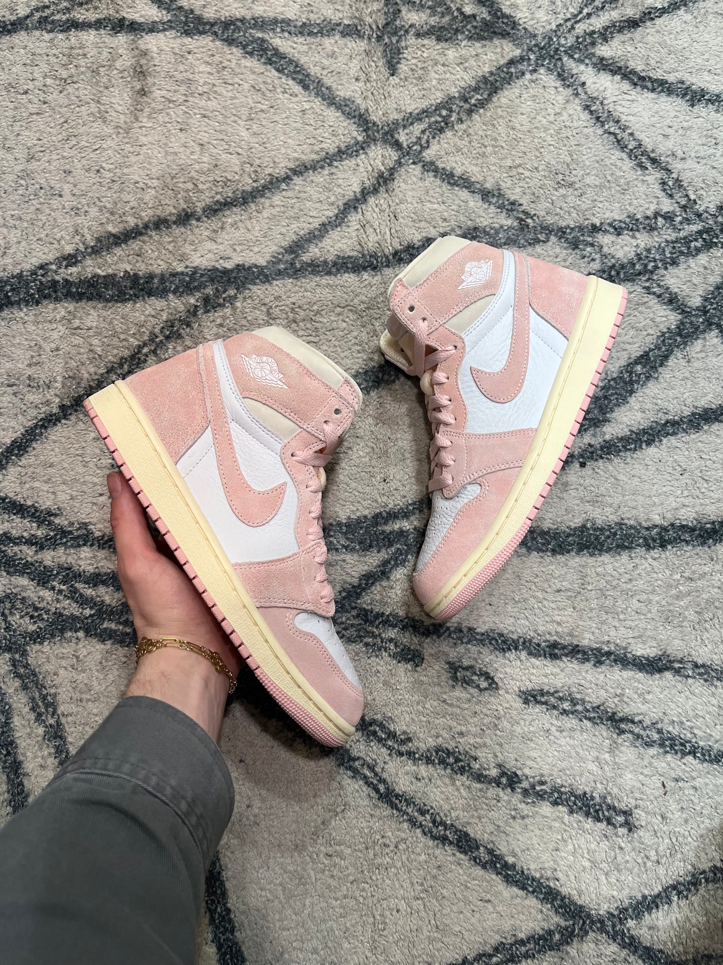 Air Jordan 1 High Washed Pink