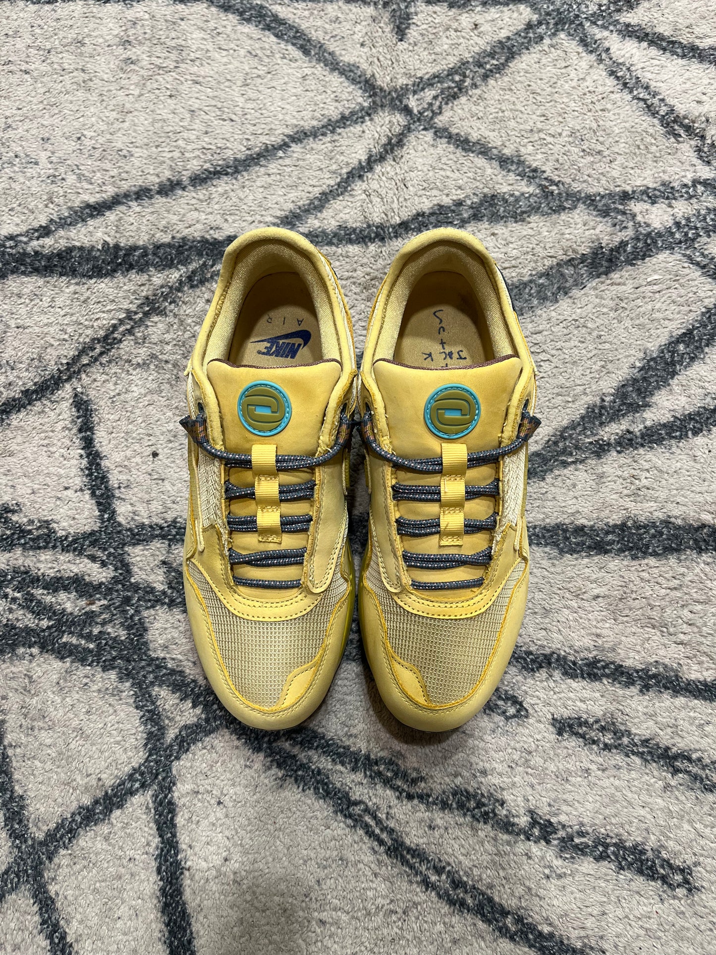 Nike Air Max 1 Saturn Gold