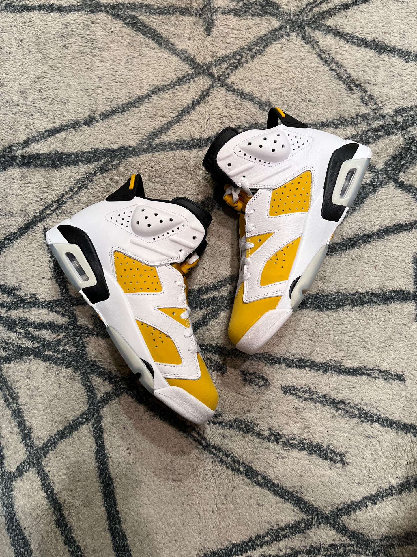 Air Jordan 6 Yellow Ochre