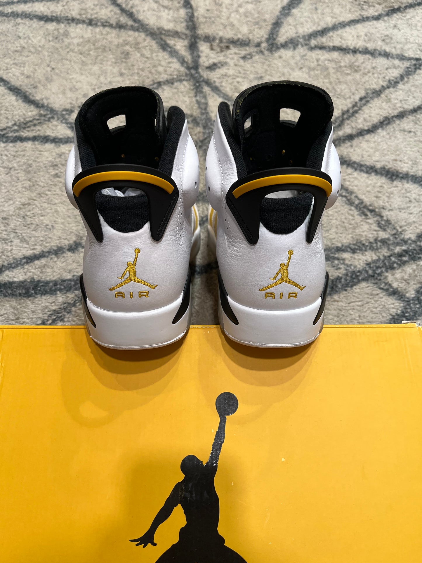 Air Jordan 6 Yellow Ochre
