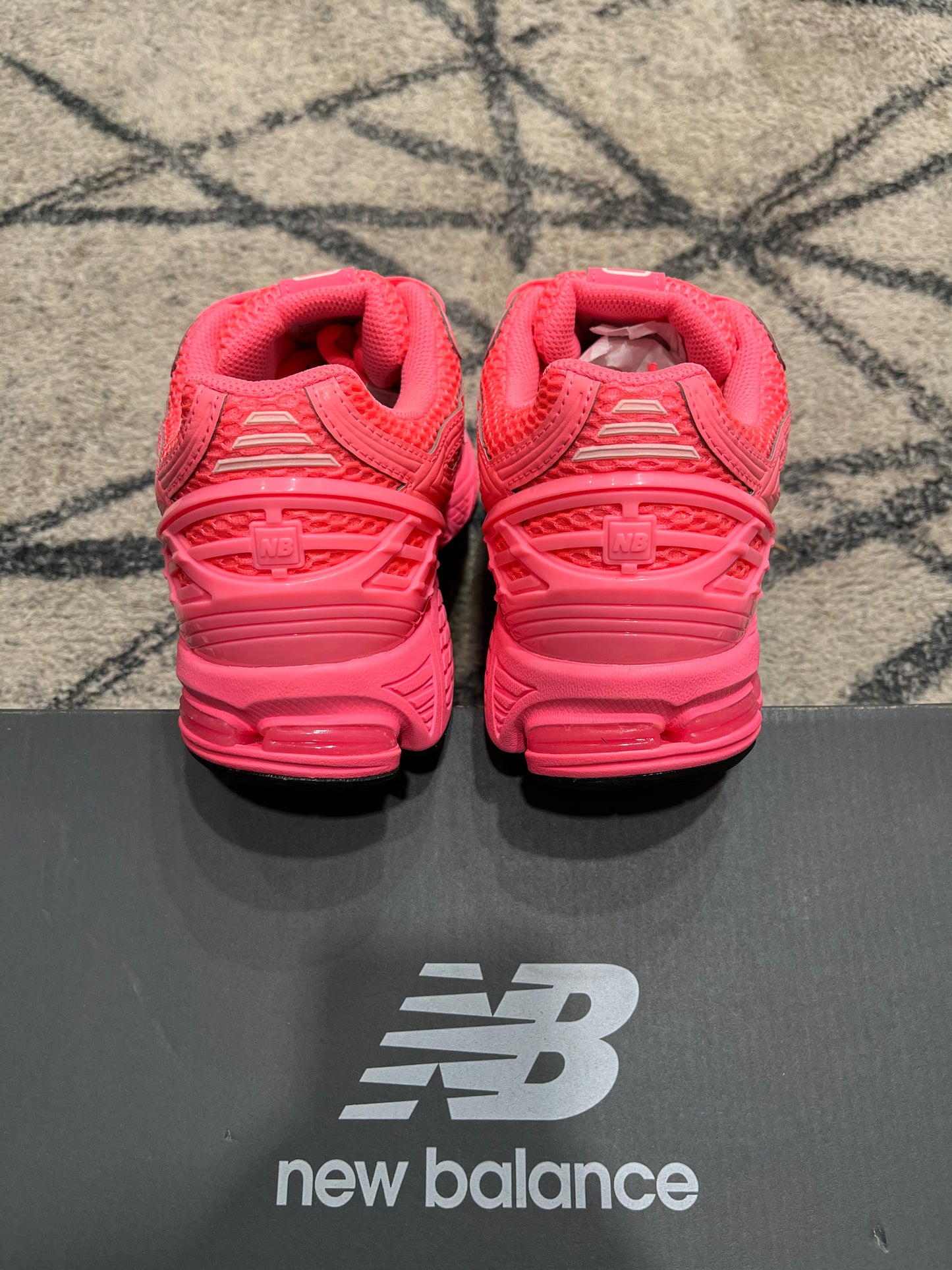 New Balance 1906R Asos Pink
