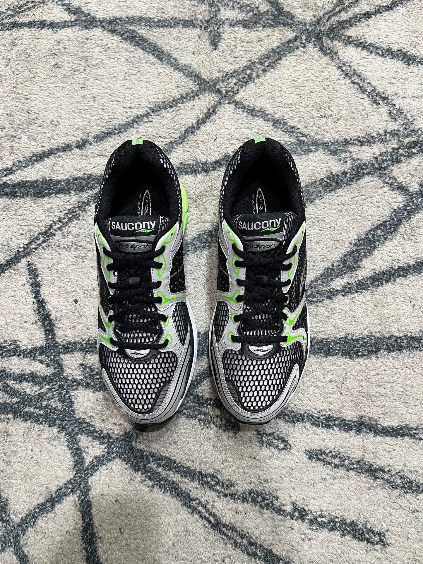 Saucony Pro Grid Triumph 4