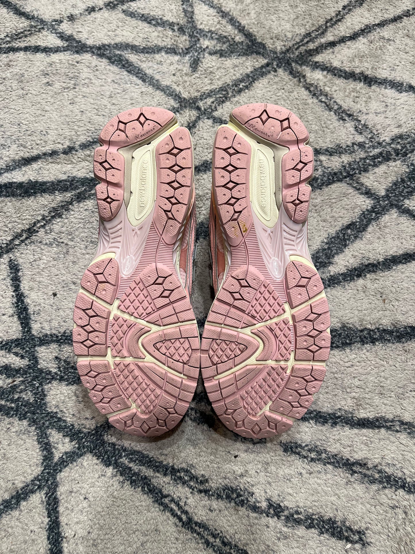 New Balance 1906 Pink Cream